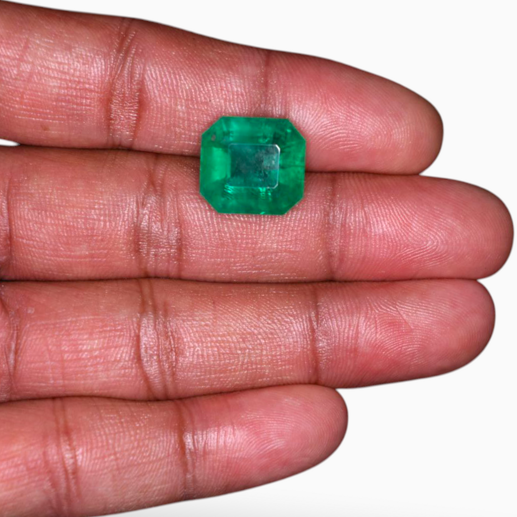 Real Zambian Emerald Stone 13.56 Carats Square Shape 15x13.9mm Size