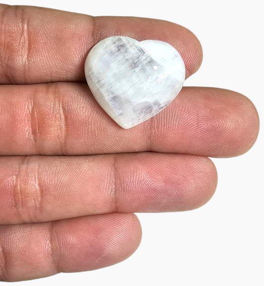 Natural Rainbow Moonstone Gemstone 23.32 Carats Heart Cabochon Shape 25x22mm