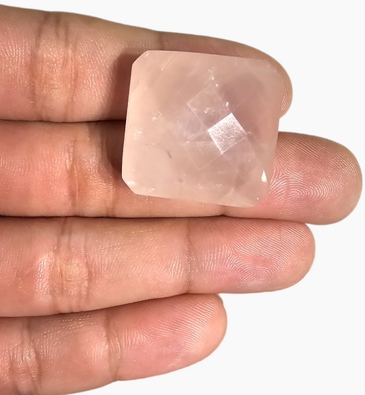 Natural Rose Quartz Stone 68.38 Carats Square Shape Size 25x25mm