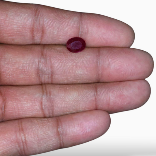 Rubies For Sale In Oval Shape 2.95 Carats 9x7.3mm Size
