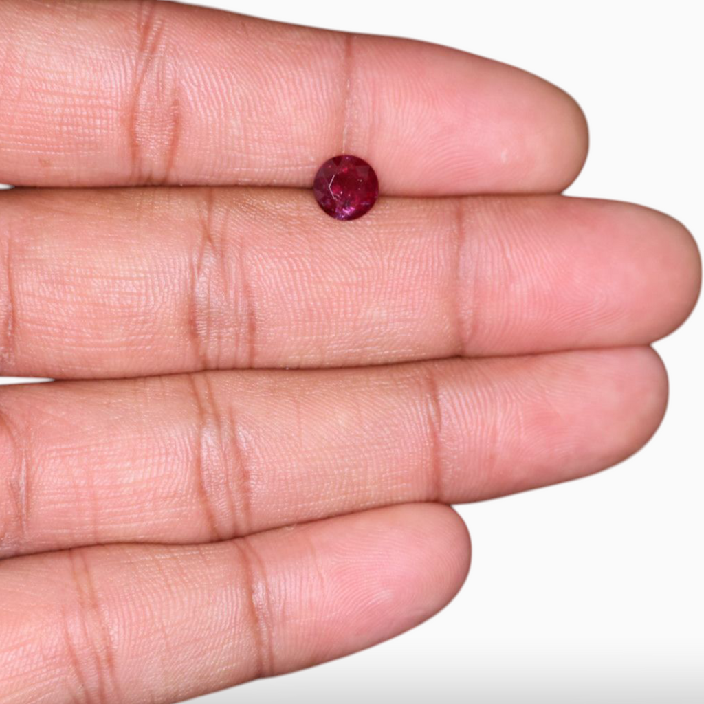 Rubies In  Round Shape 1.58 Carats 6.9mm Size