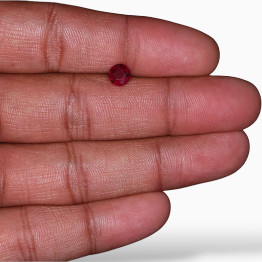 Ruby For Sale In Round Shape 1.41 Carats 6mm Size