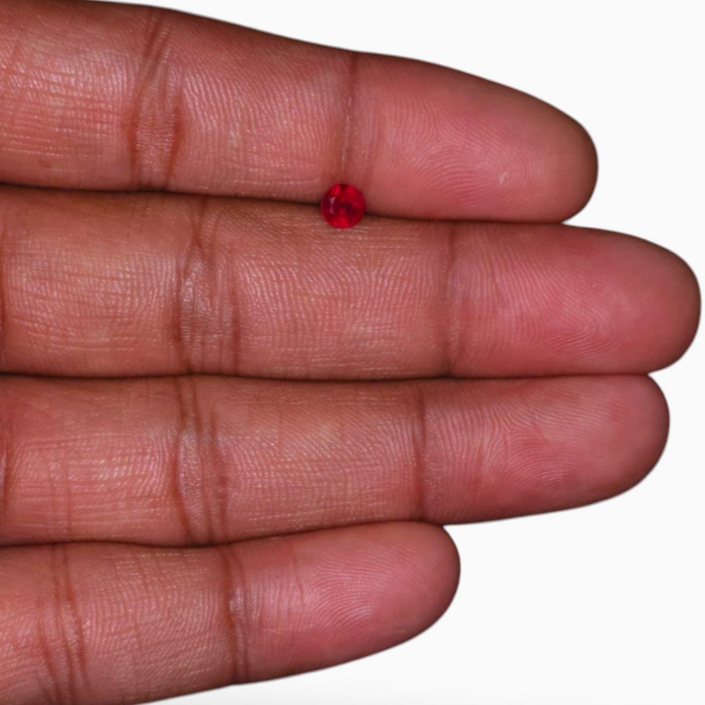 Ruby Gemstone In Round Shape 0.70 Carats 4.6mm Size