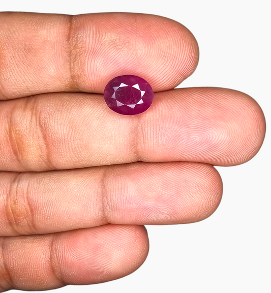 Natural Ruby Stone 3.79 Carats Oval Shape Mozambique Origin Size 10x8mm