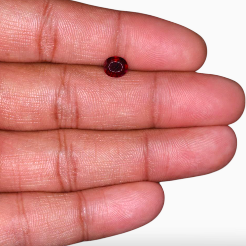 Ruby Red In Mozambique Gemstone Oval Shape 1.34 Carats 7x6mm Size