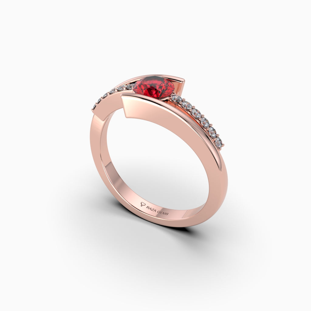 Natural Ruby and Diamond Ring in Gold - Elisabeth