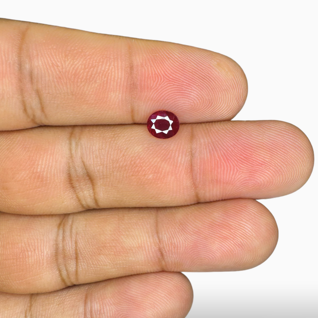 Ruby Gemstone Natural in 1.21 Carats from Mozambique Origin
