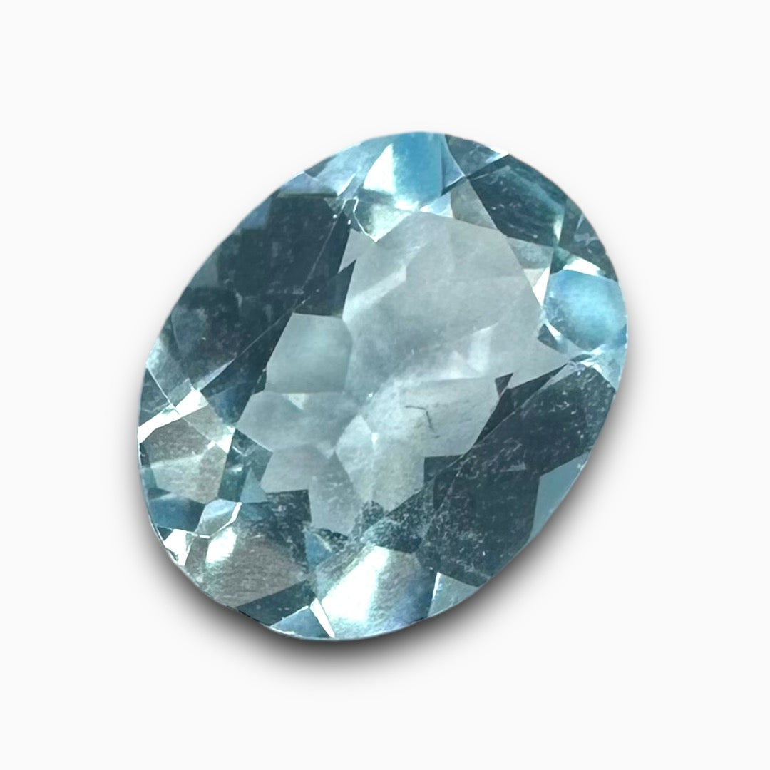 Natural Sky Blue Topaz Stone 2.22 Carats Oval Shape Size 9X7mm African Origin