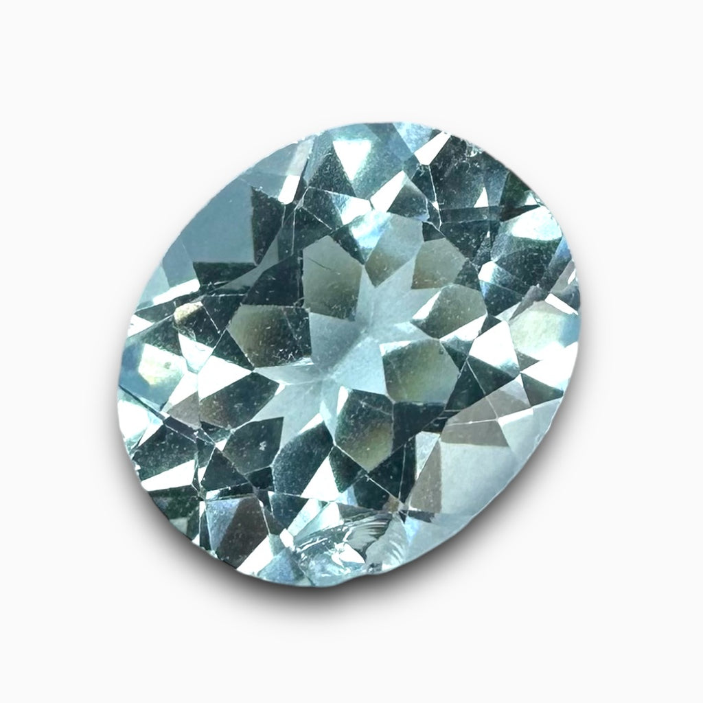 Natural Sky Blue Topaz Gemstone 6.10 Carats Oval Shape Size 12X10mm African Origin