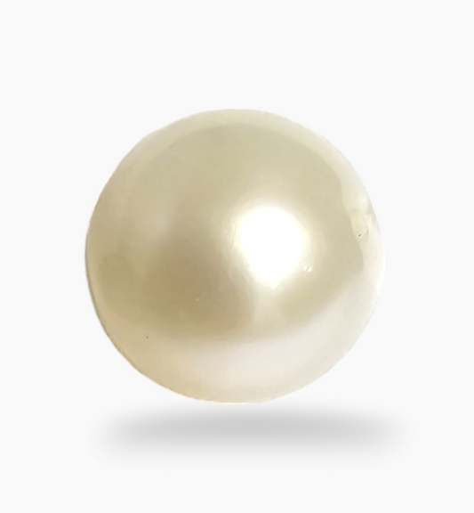 Natural Pearl Moti Stone 4.62 Carats Round Shape Size 8.7x8.7mm