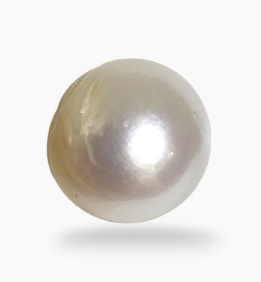 Natural Pearl Moti Stone 6.31 Carats Round Shape Size 9.5x9.5mm