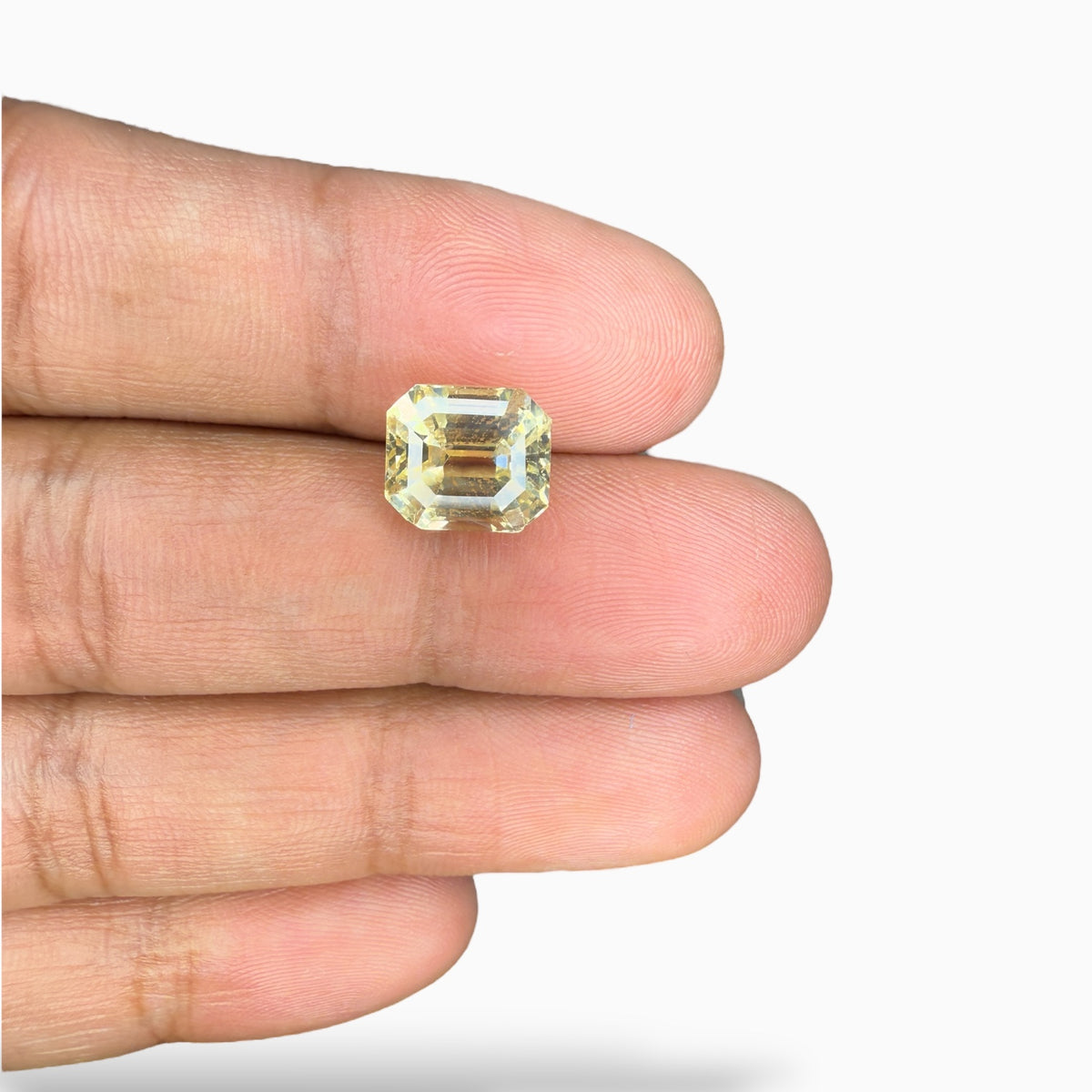 Srilankan Emerald Cut Yellow Sapphire Precious Stone 6.52 Carats