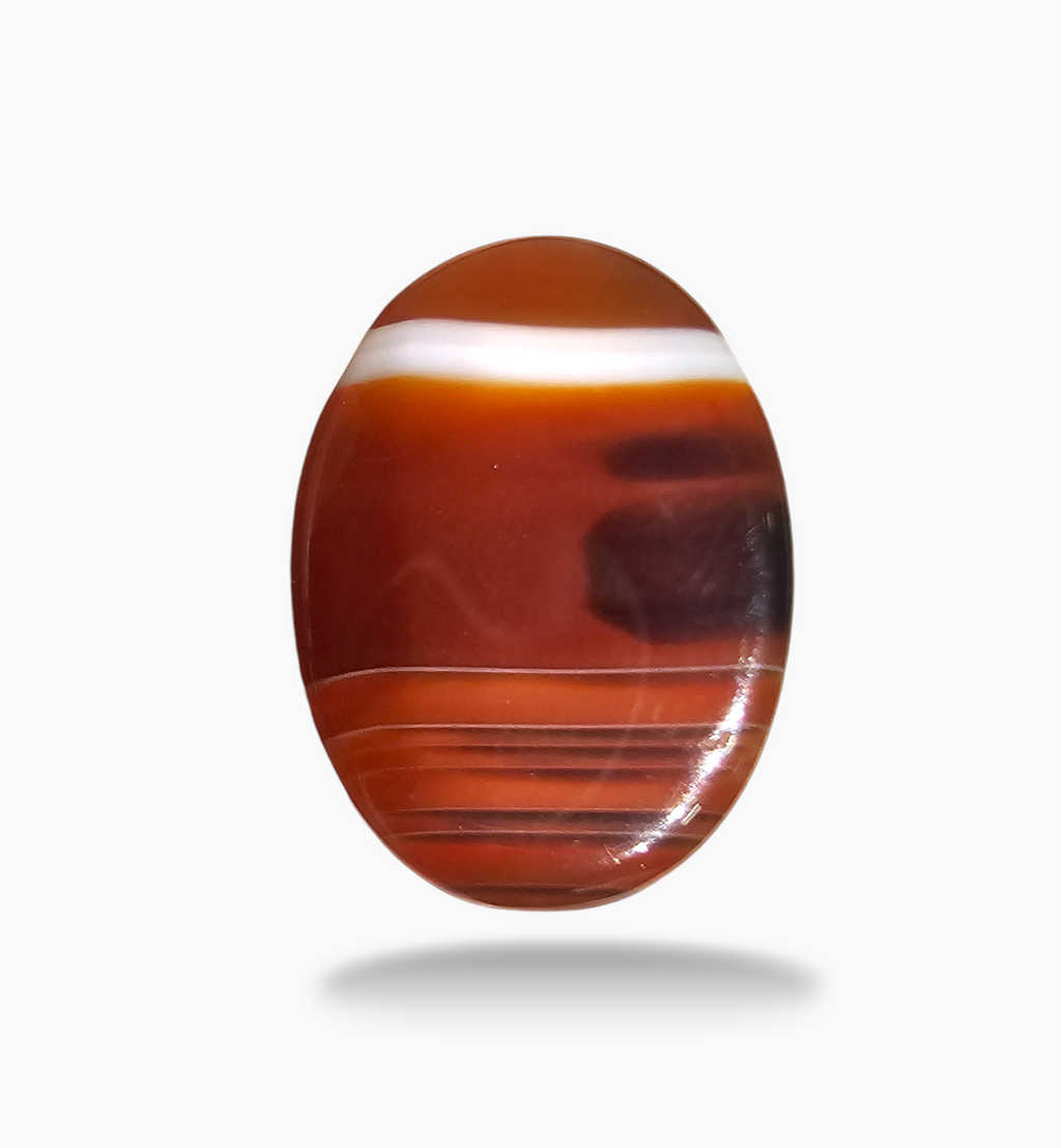 Superior Agate Stone (Aqeeq) Fancy Cut 15.46 Carats 18.5x13.6mm