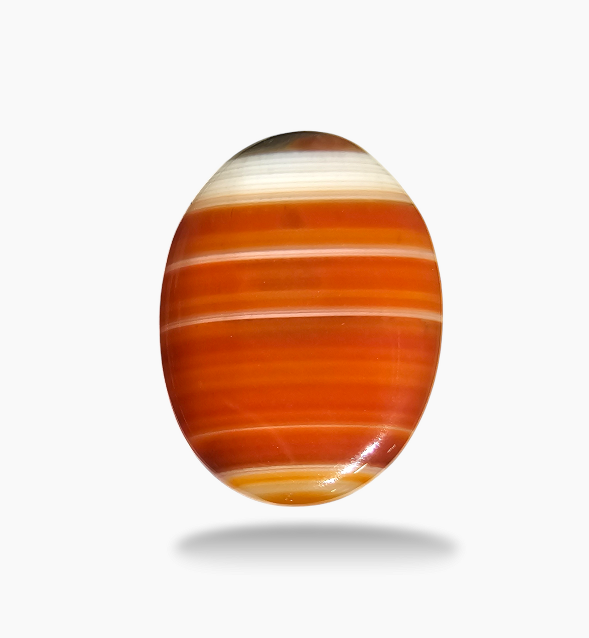 Superior Agate Stone (Aqeeq) Oval Cabochon 15.97 Carats 19x14mm