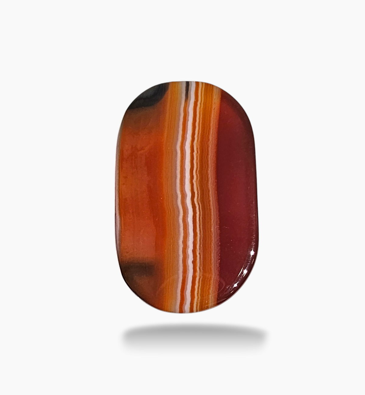Superior Agate Stone (Aqeeq) Fancy Cut 25.28 Carats 24x14.8mm