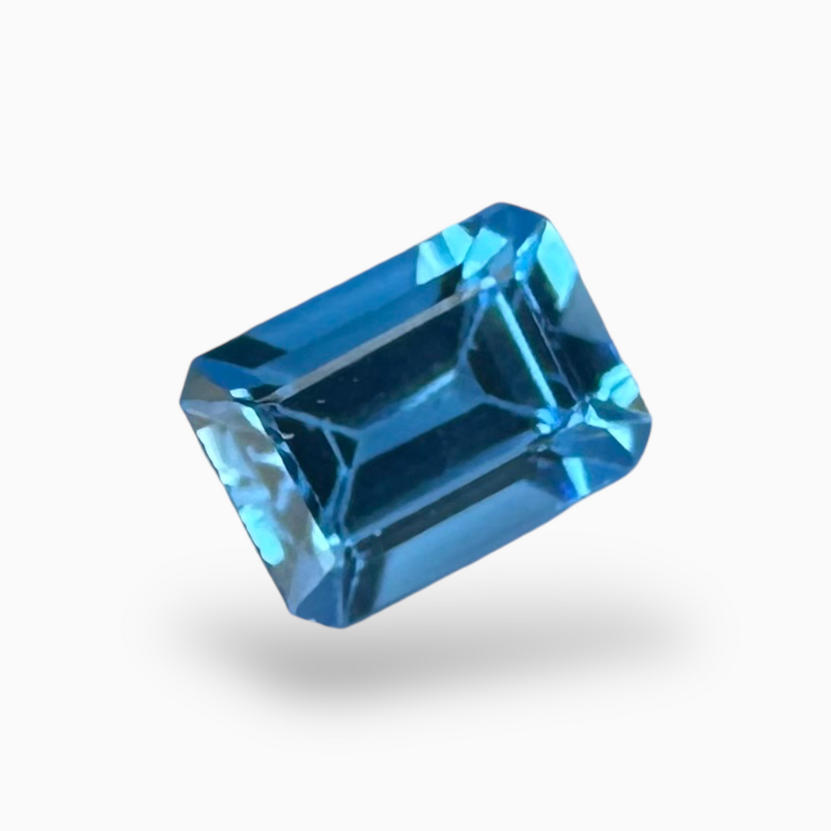 Swiss Blue Topaz Deep Sky Blue Color 1.29 Carats Emerald Cut Shape Size 7X5mm