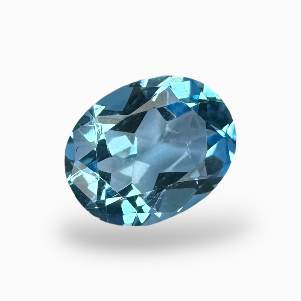 Swiss Blue Topaz Deep Sky Blue Color 1.92 Carats Oval Shape Size 9X7mm