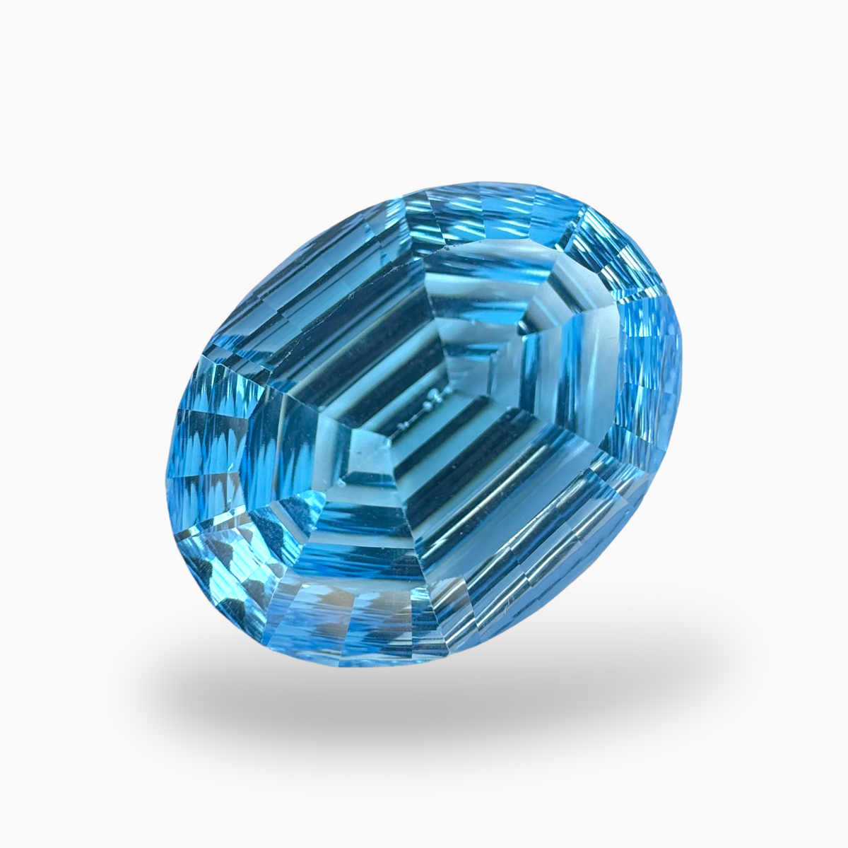Swiss Blue Topaz Oval Shape 30.60 Carats Stone Size 23.5X18mm Fancy oval Cut