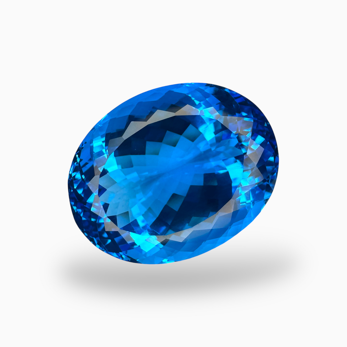 Swiss Blue Topaz Oval Shape 43.10 Carats Stone Size 23X18mm