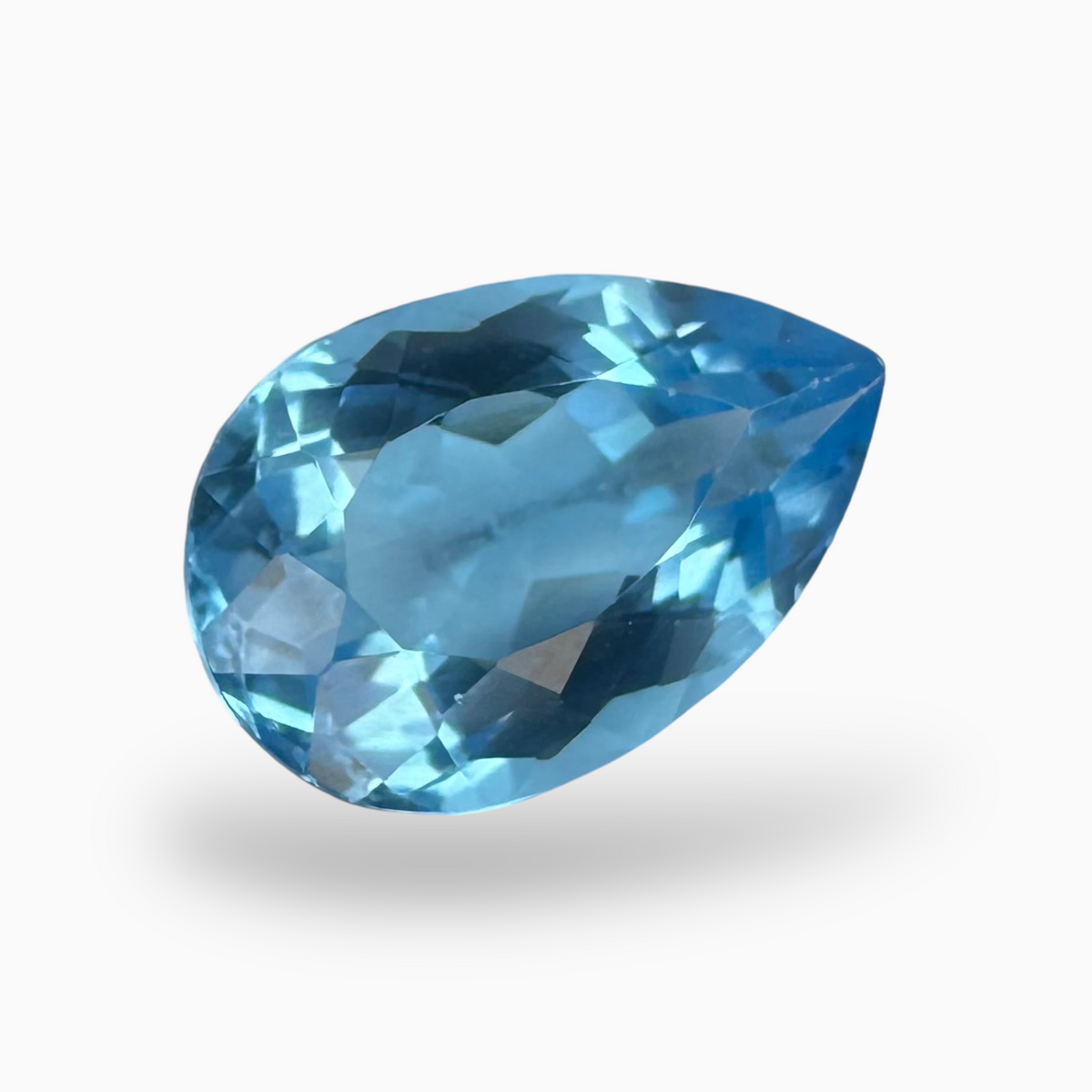 Swiss Blue Topaz Deep Sky Blue Color 6.79 Carats Pear Shape Stone Size 14.5X10mm