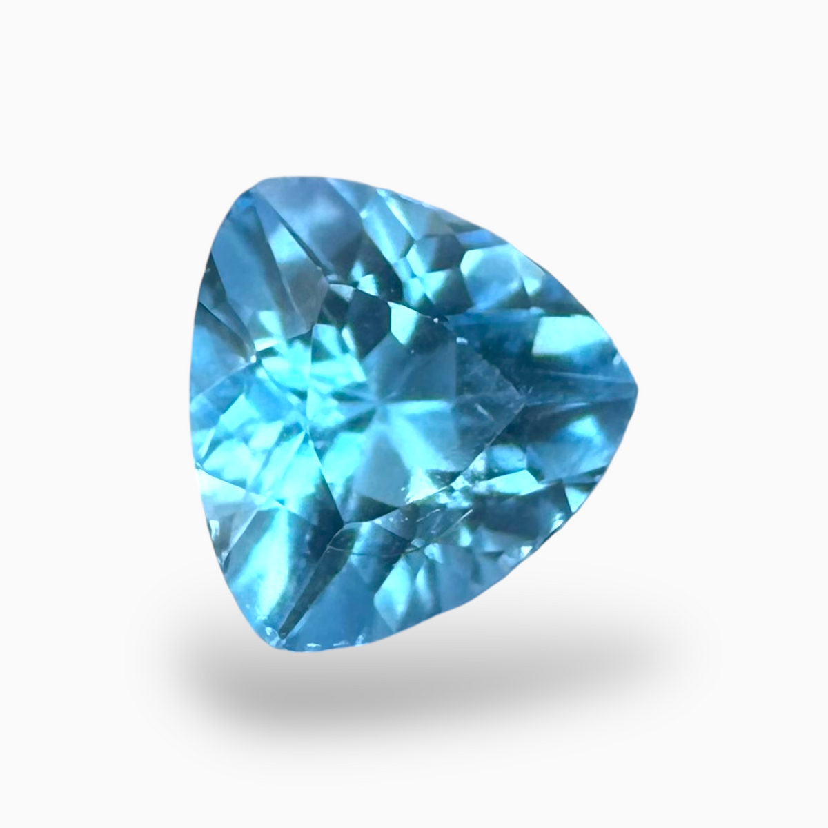 Swiss Blue Topaz Deep Sky Blue Color 3.46 Carats Trilliant Shape Stone Size 10mm
