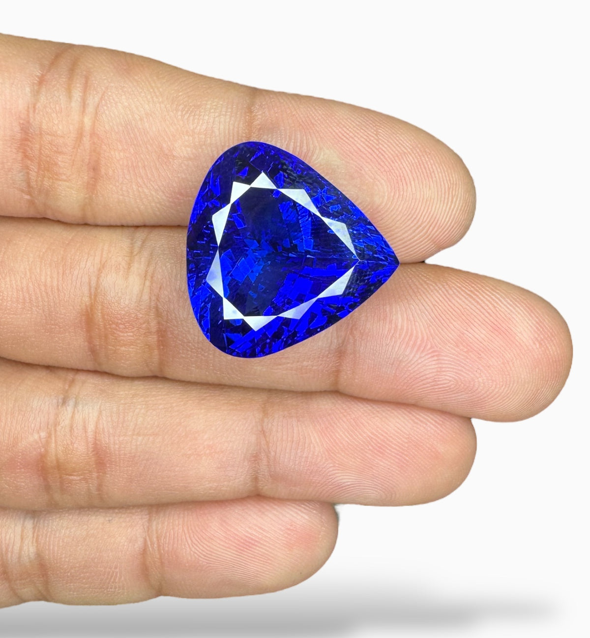 Tanzanite Heart Shape Stone 33.33 Carats 21.6 X 21.9 mm
