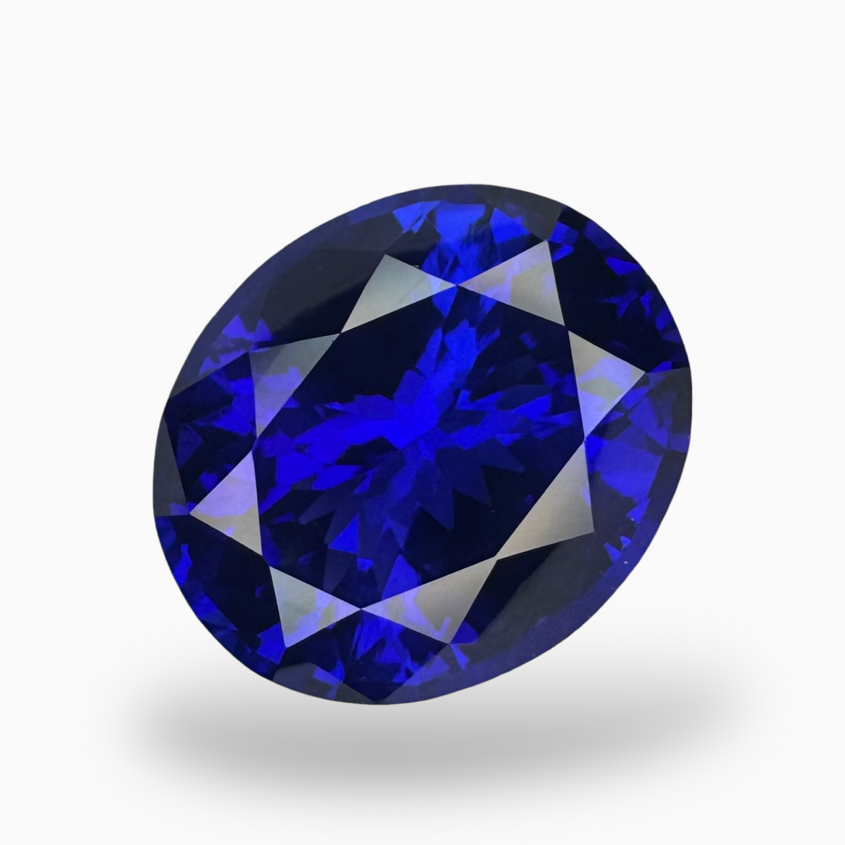 Natural Tanzanite Stone in Oval Shape Oval 13.77 Carats Size 16.7X14.33mm