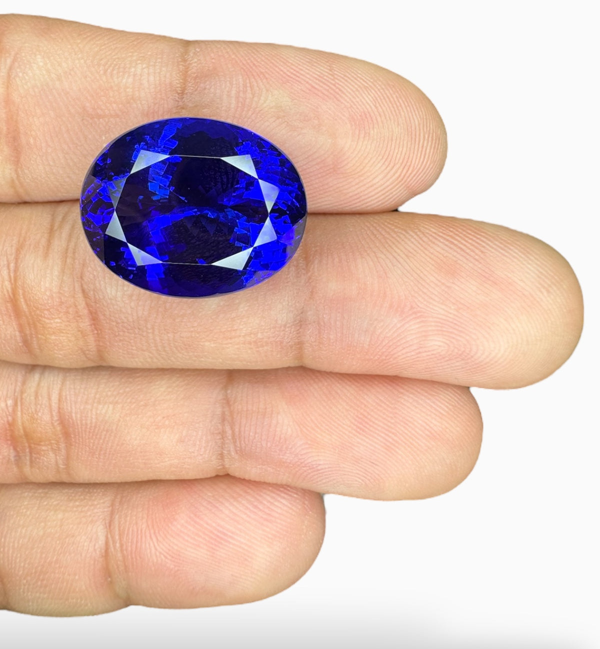 Tanzanite Oval Stone 27.61 Carats 20.2 X 16 mm