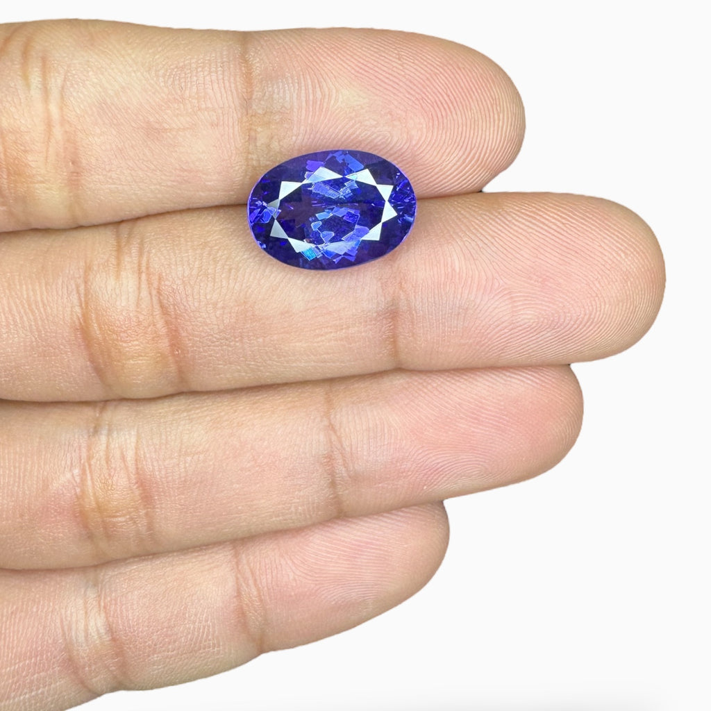 Tanzanite Oval Stone 8.35 Carats 15.2 X 10.8 mm