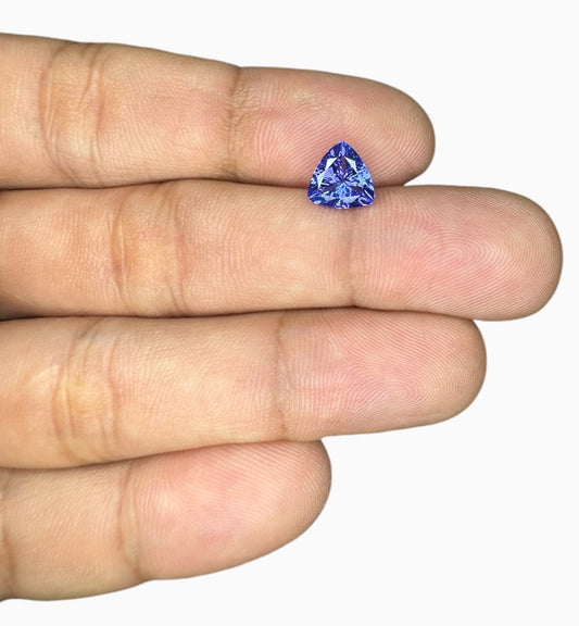 Natural Tanzanite Stone in Trilliant Shape 1.55 Carats Size 10x8mm