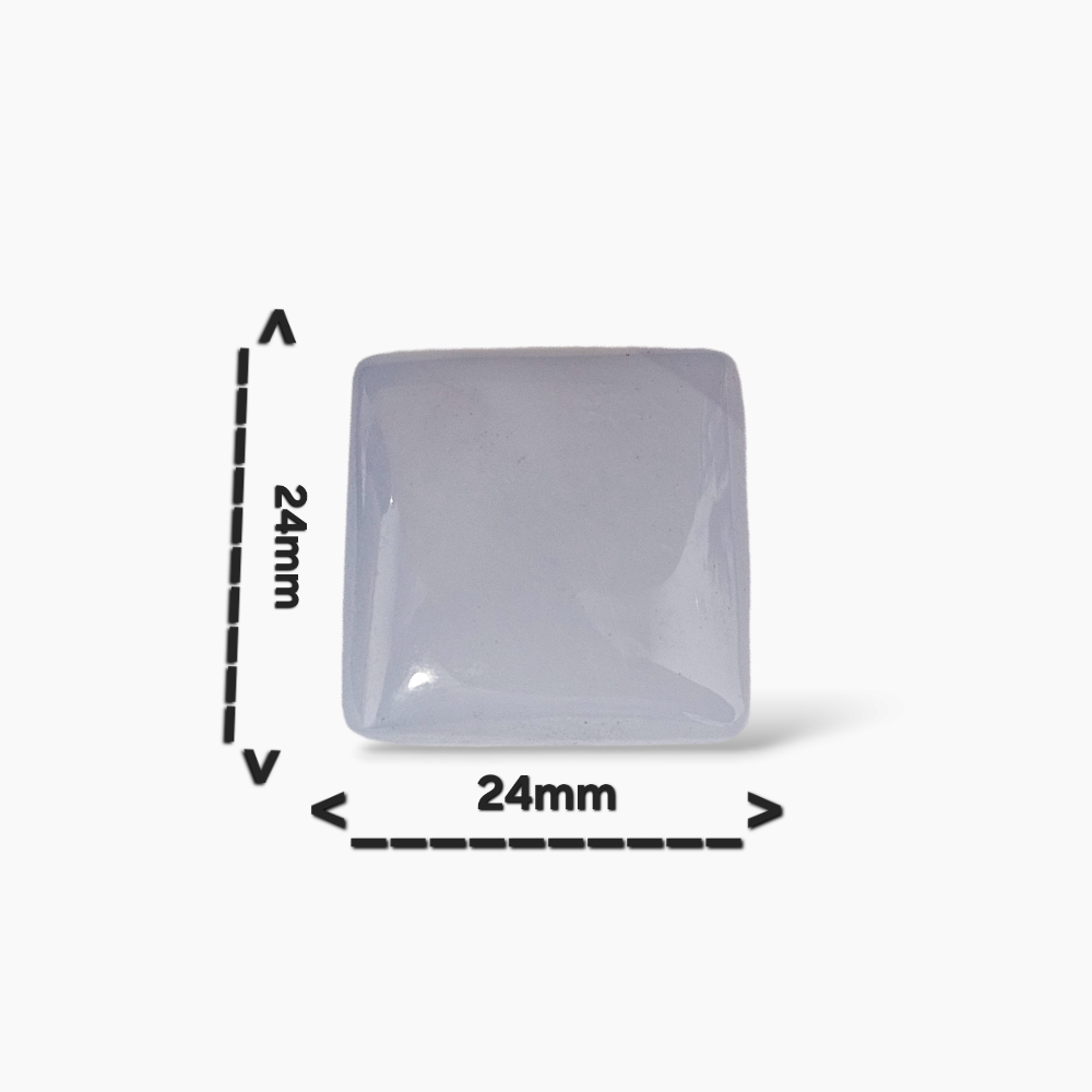 Chalcedony Stone Square Cut in 46 Carats with 24 mm in Size for Sale