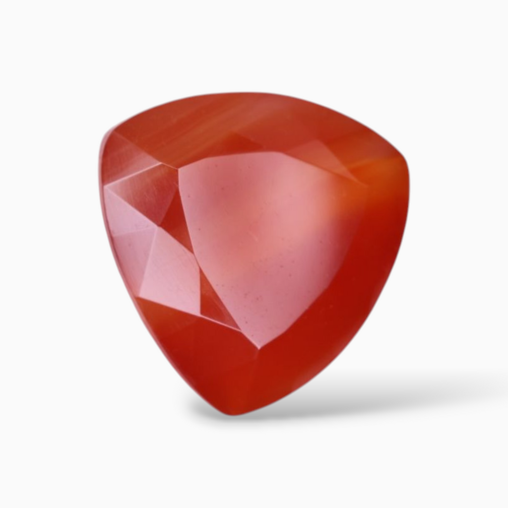 Natural Agate Aqeeq Stone 4.64 Carats Trilliant Cut Shape ( 12 mm )