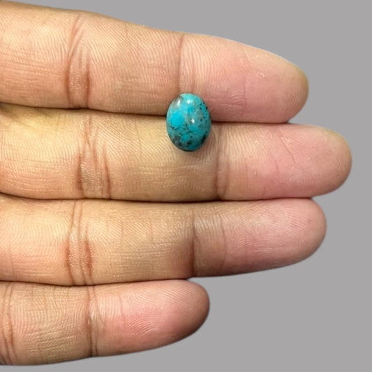 Turquoise Cabochon 3.31 Carats 11.7 x 9 x 4.7 mm in Oval