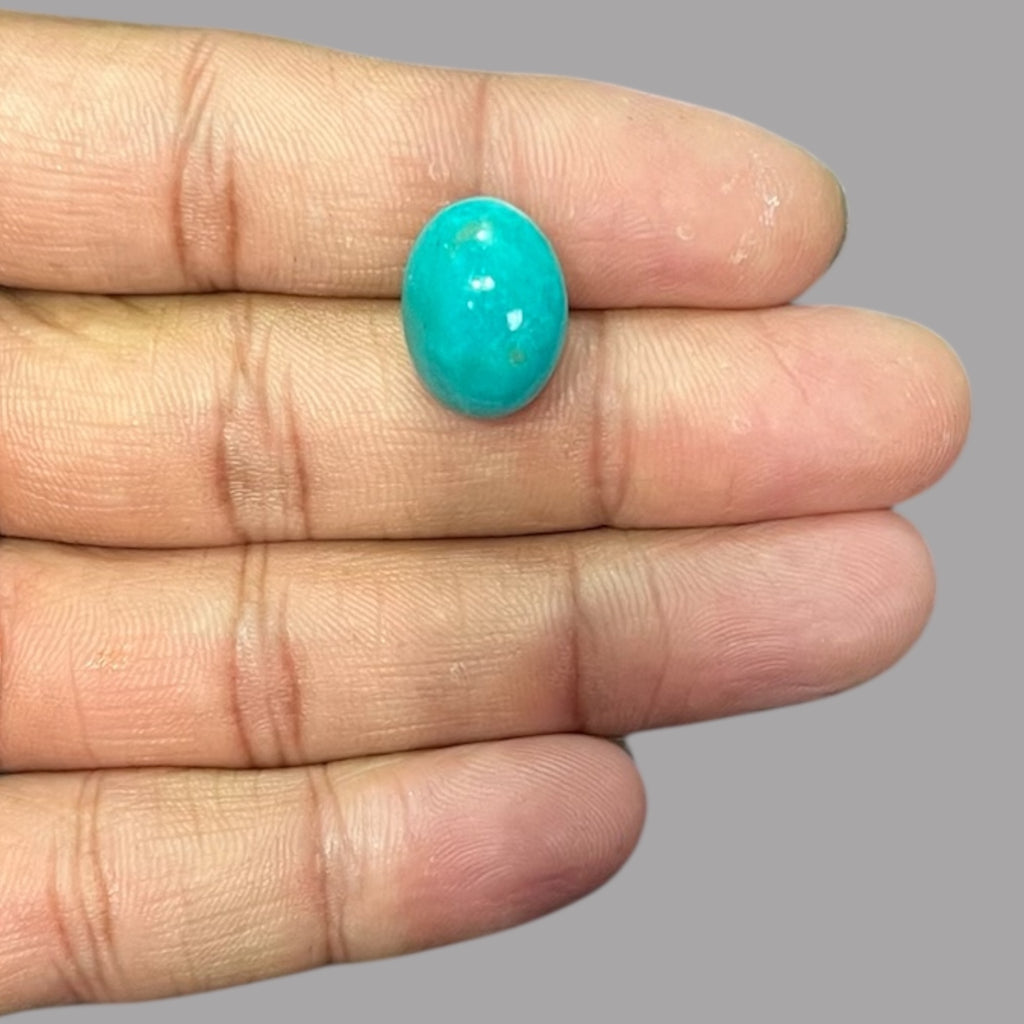 Turquoise Crystal 10.61 Carats 15.8 x 12 x 9.2 mm in Oval