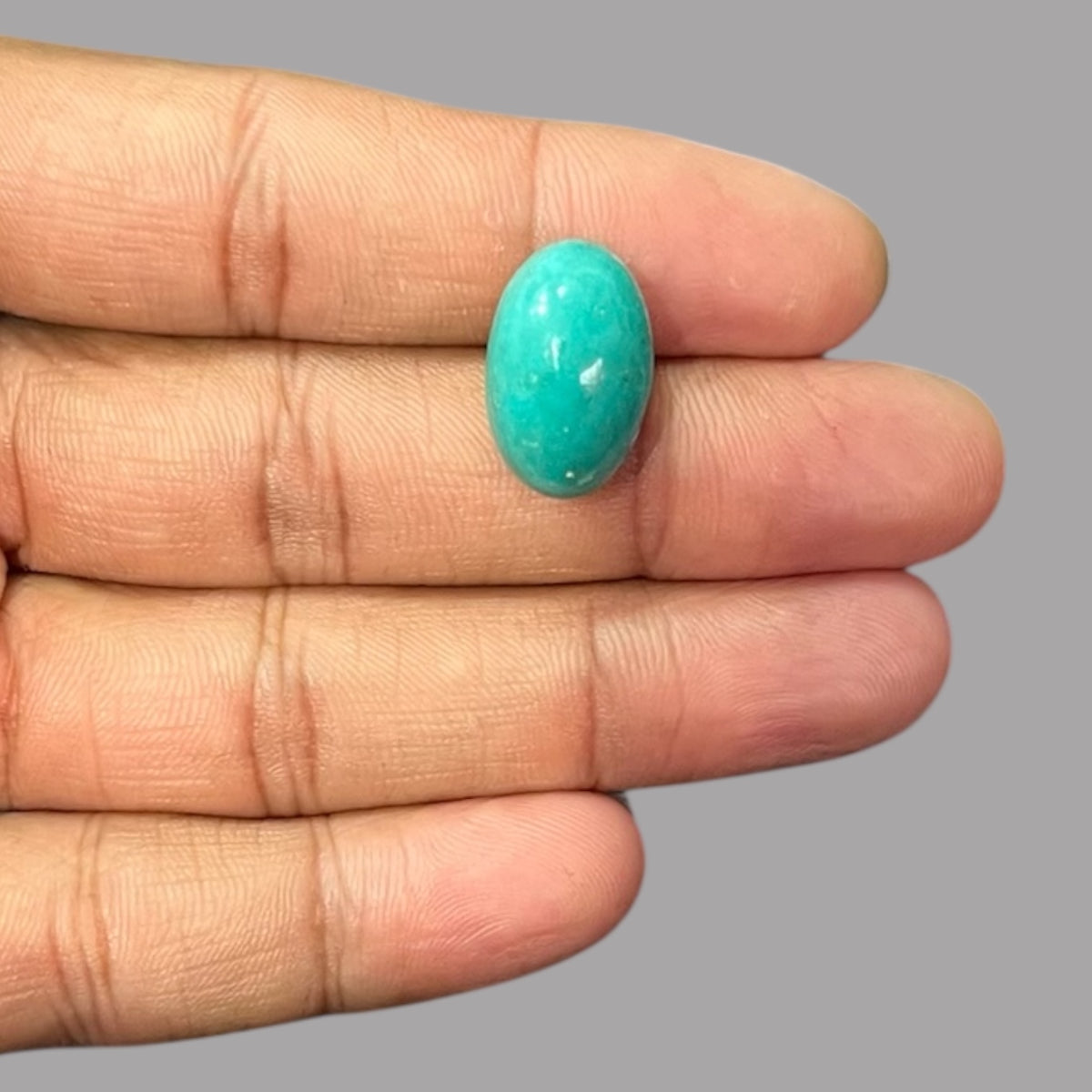 Turquoise For Sale 11.82 Carats 18.8 x 12.2 x 9.8 mm in Oval