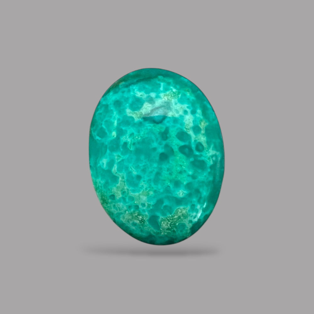 Turquoise For Sale 14.20 Carats 20.1 x 15.3 x 6.8 mm in Oval