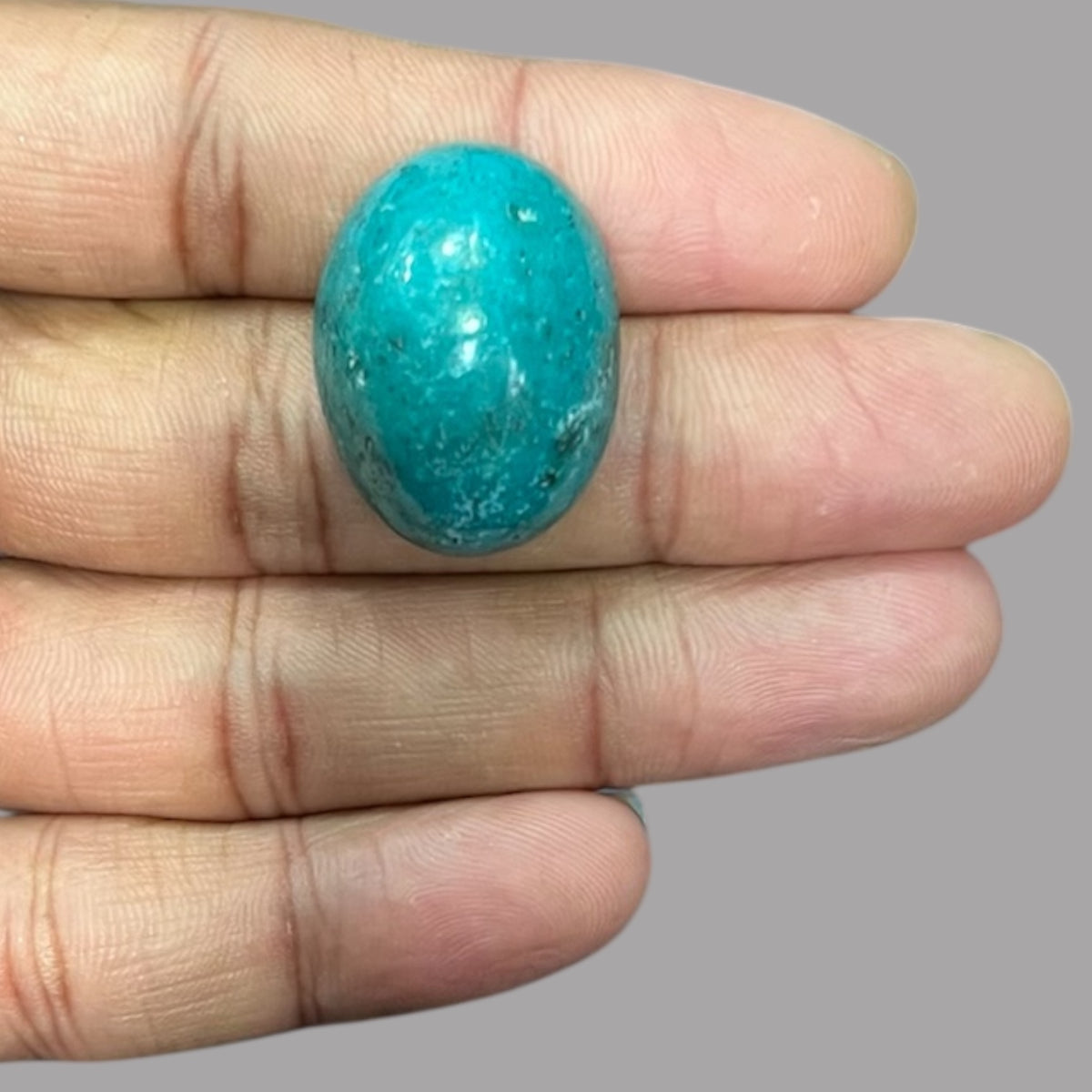 Turquoise For Sale 42.21 Carats 27.3 x 20.2 x 13.2 mm in Oval