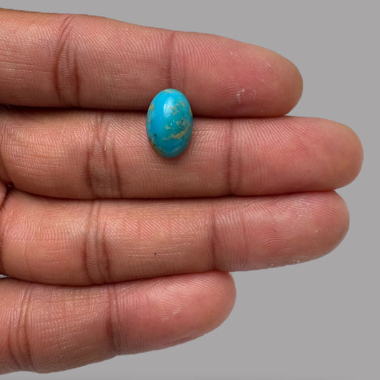 Turquoise Gemstone 4.01 Carats 13.2 x 9 x 5.5 mm in Oval