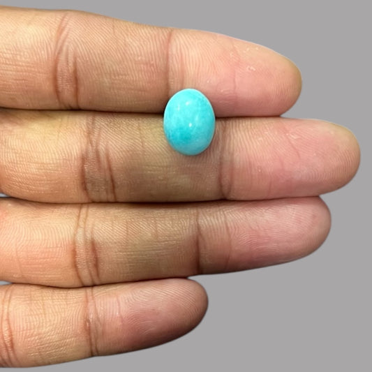 Turquoise Gemstone 4.59 Carats 13 x 10.1 x 6 mm in Oval