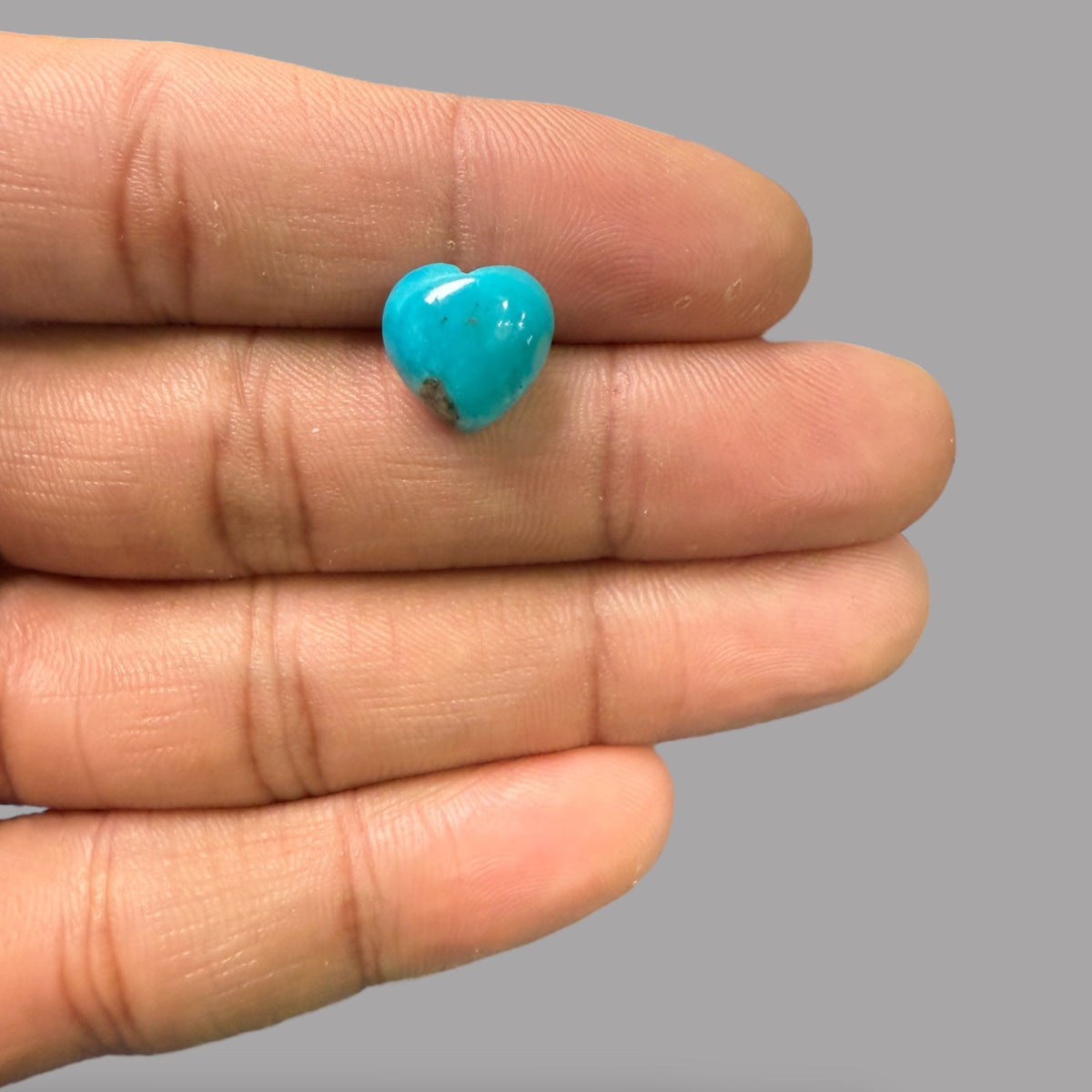 Turquoise Heart Cabochon 4.70 Carats 11.5 x 11.7 x 5.55 mm from Iran