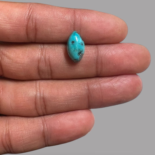 Turquoise Stone 5.34 Carats 15.2 x 8.2 x 5.5 mm in Marquise