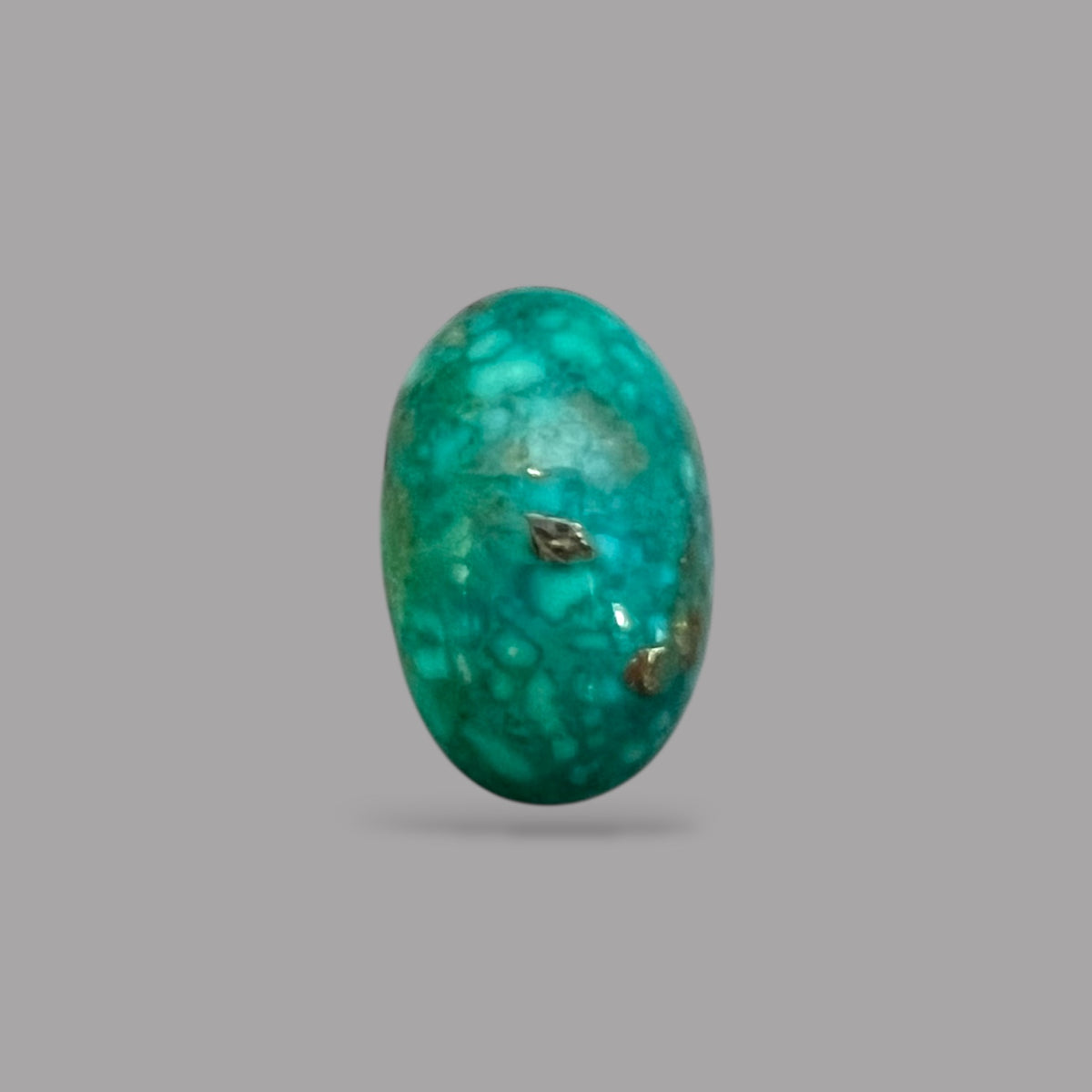 Turquoise Stone 6.74 Carats 14.6 x 9.4 x 6.7 mm in Oval