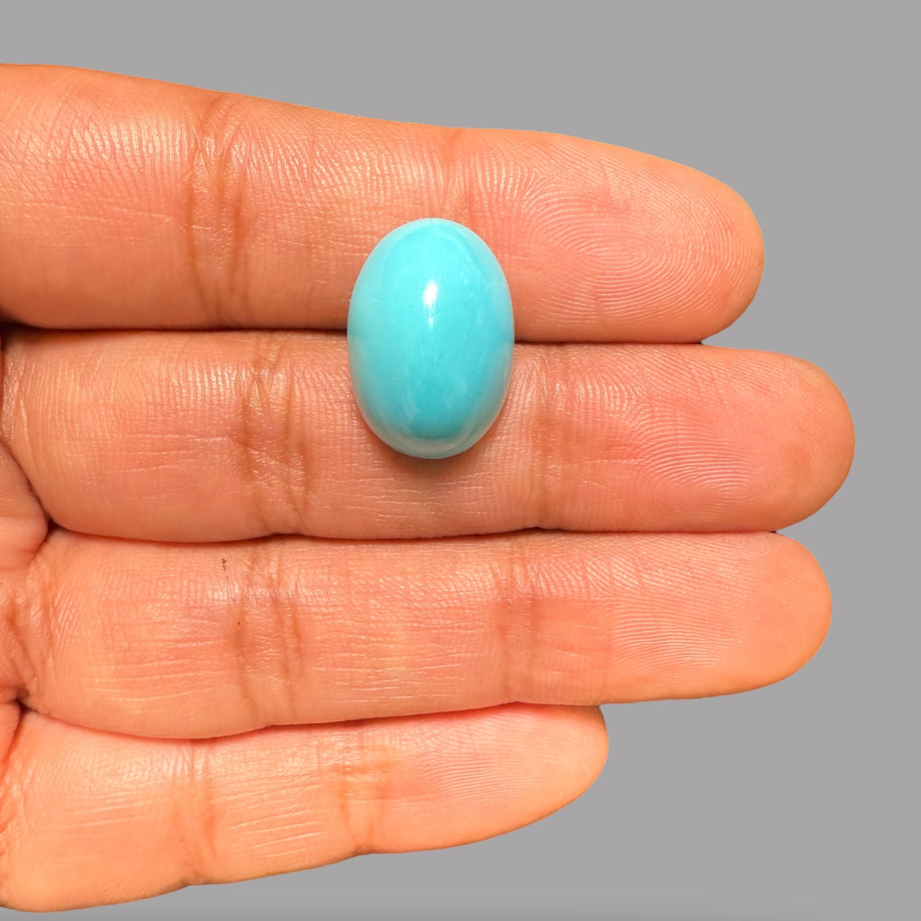 Arizona Turquoise Stone Oval Cabochon 10.74 Carats 17.1 x 14.2 x 6.5 mm