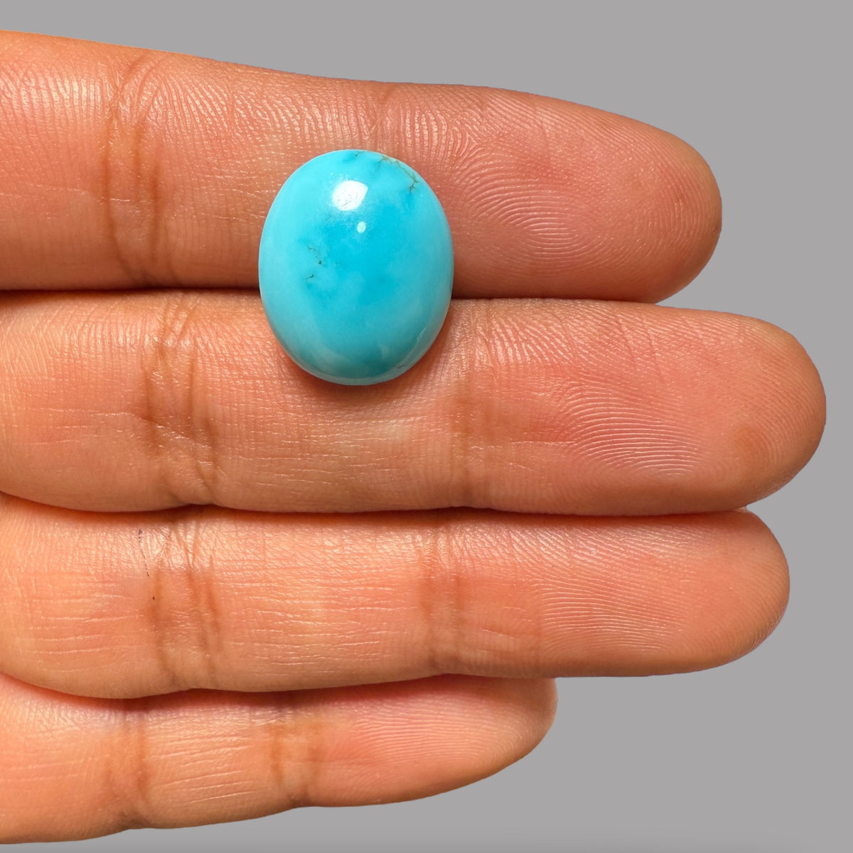 Arizona Turquoise Stone Oval Cabochon 11.01 Carats 18.1 x 13.7 x 8.4 mm
