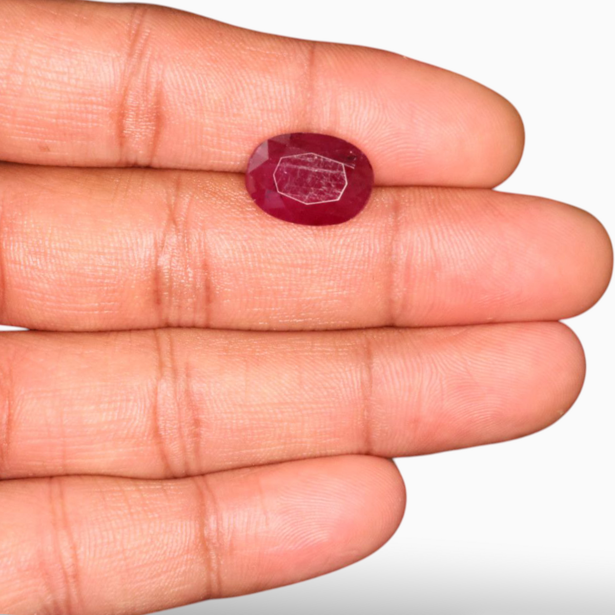 Untreated Ruby Gemstone In Oval Shape 11.29  Carats 15.1x11mm Size