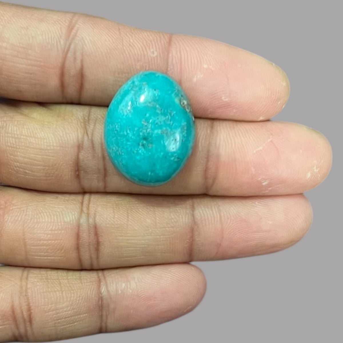 Wholesale Turquoise 24.85 Carats 24.5 x 19.5 x 8.6 mm in Oval