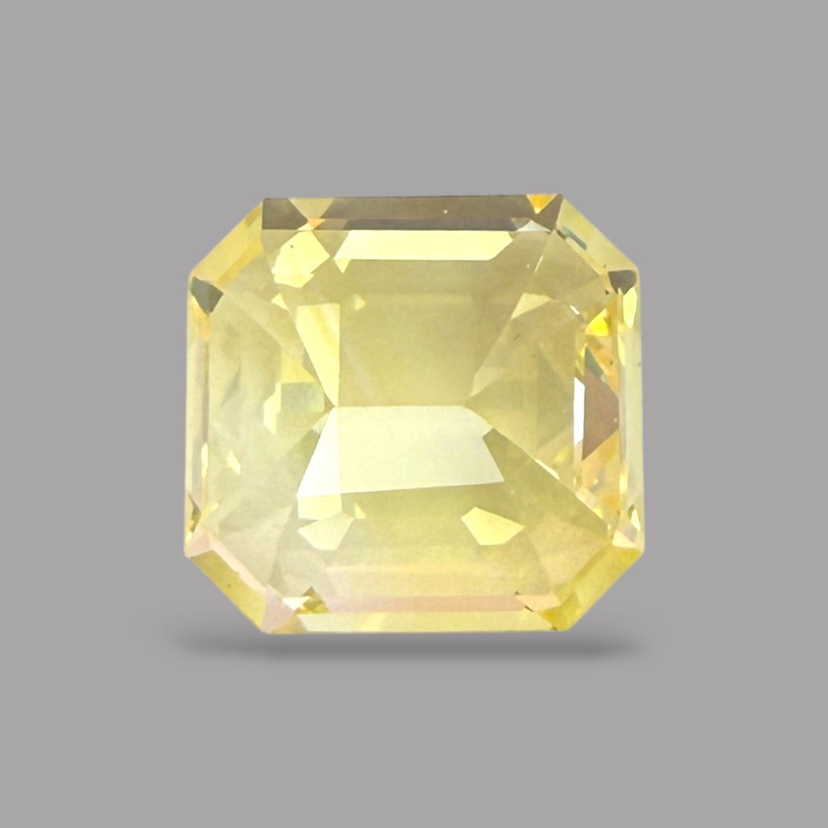 Yellow Sapphire 4.17 Carats Square Emerald Step Cut From Srilanka 100 % Natural