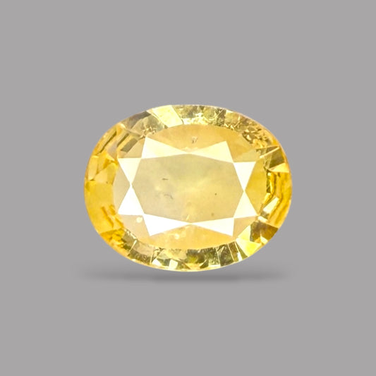 Yellow Sapphire Oval 4.60  Carats 12.37 x 9.83 x 4.38 mm From Srilanka