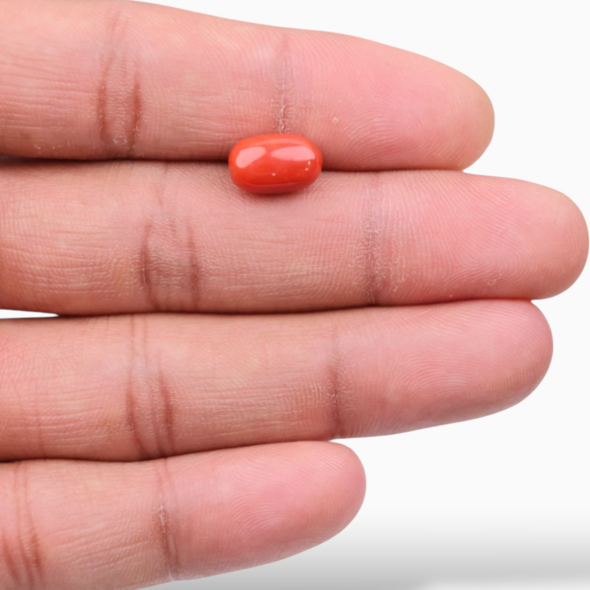 Sale On Red Coral Stone 4.81 Carats In Oval Cabochon Shape 11.5x7.3mm Size
