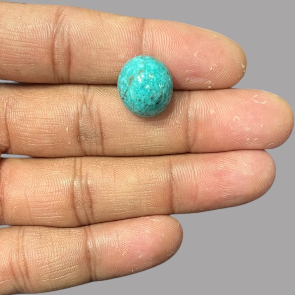 iranian Turquoise 12.34 Carats 15.4 x 13.8 x 8.8 mm in Oval